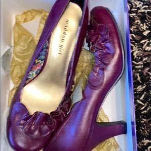 Lightly used Steve Madden heels